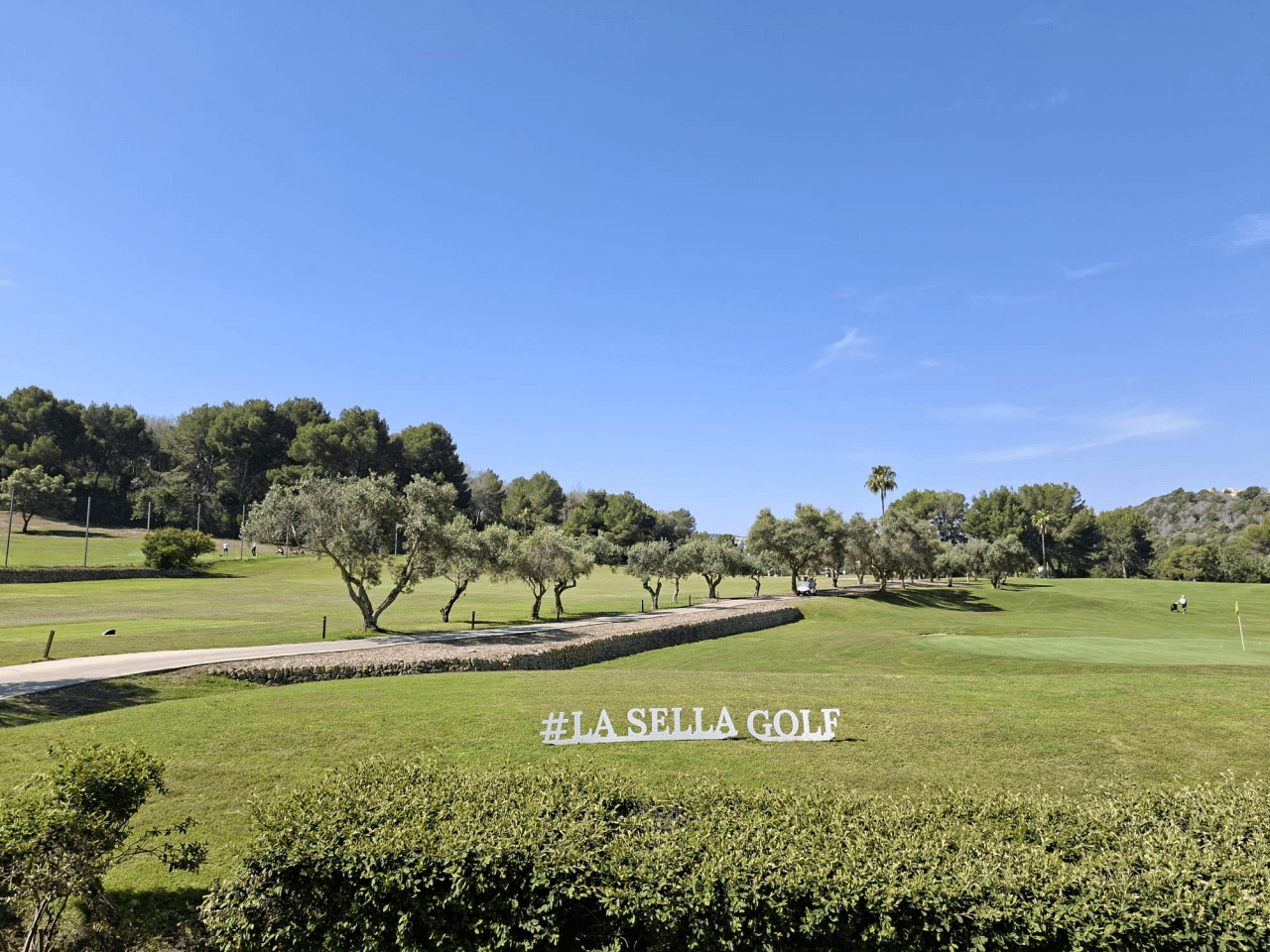 Comprar una vivienda en La Sella Golf: calidad de vida, golf y rentabilidad en la Costa Blanca