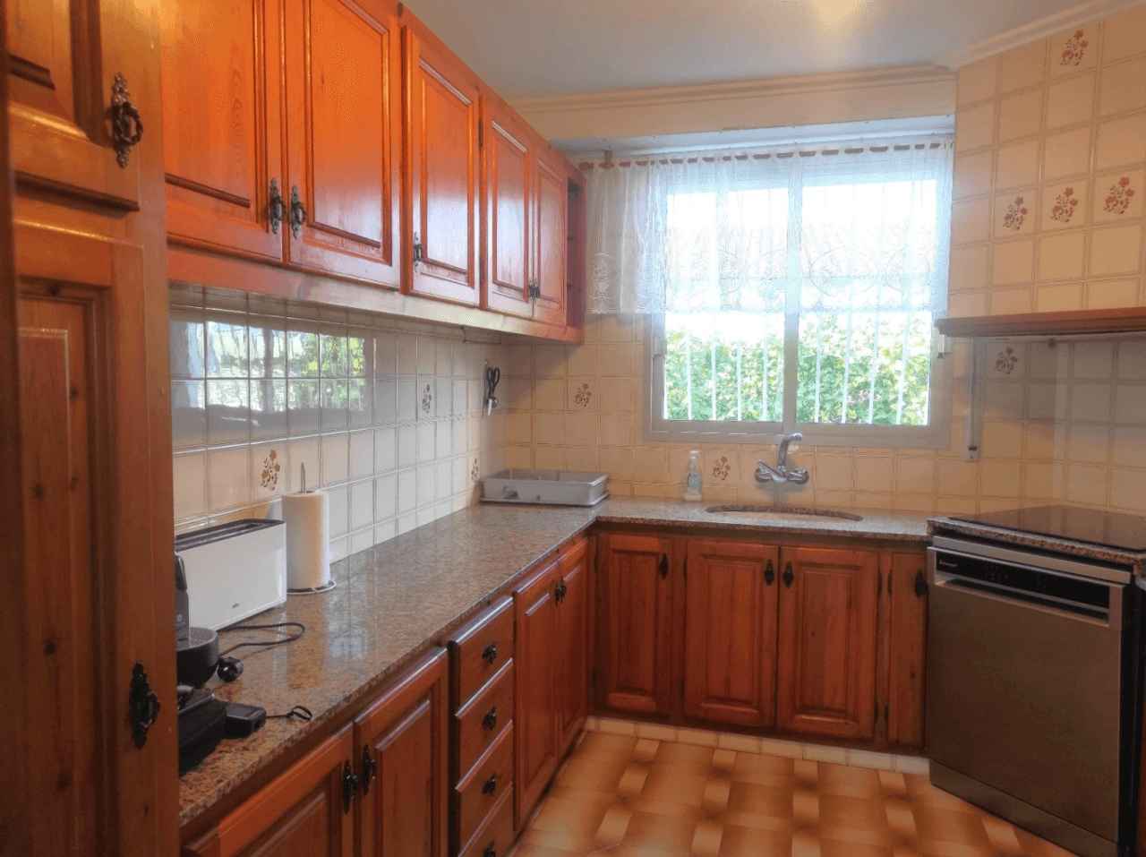 Beach villa with private pool in Oliva
