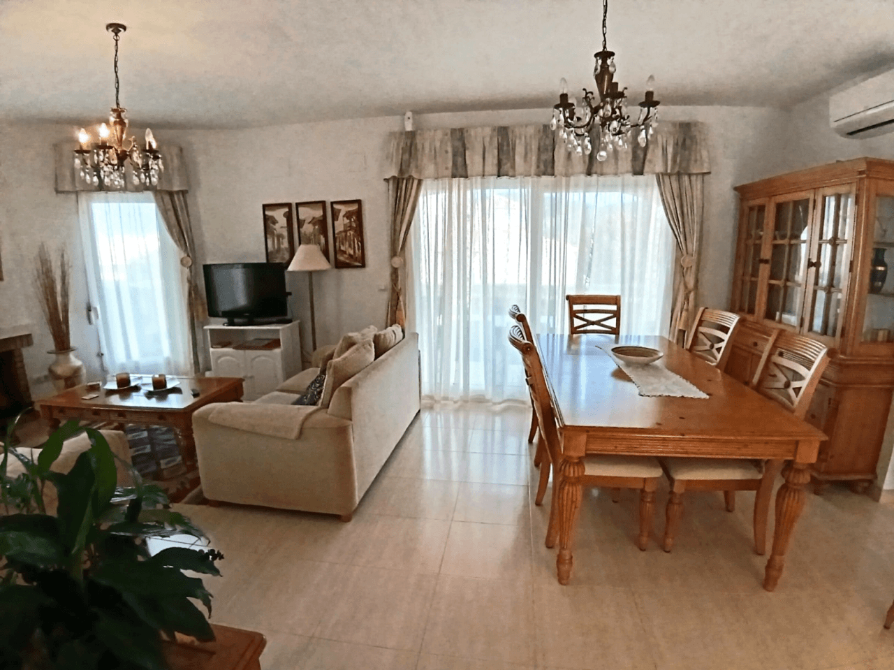 Chalet with views of Montgo, in La Sella