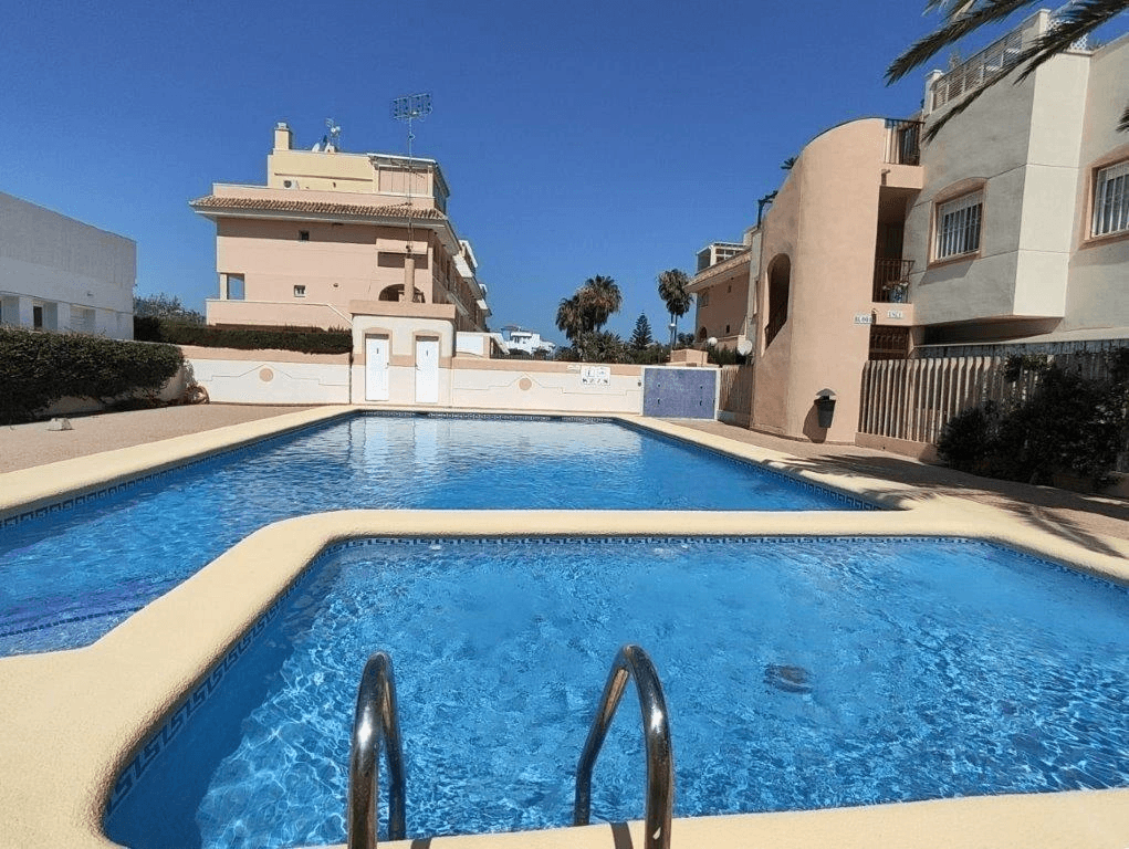 APARTAMENTO EN LA PLAYA - DENIA