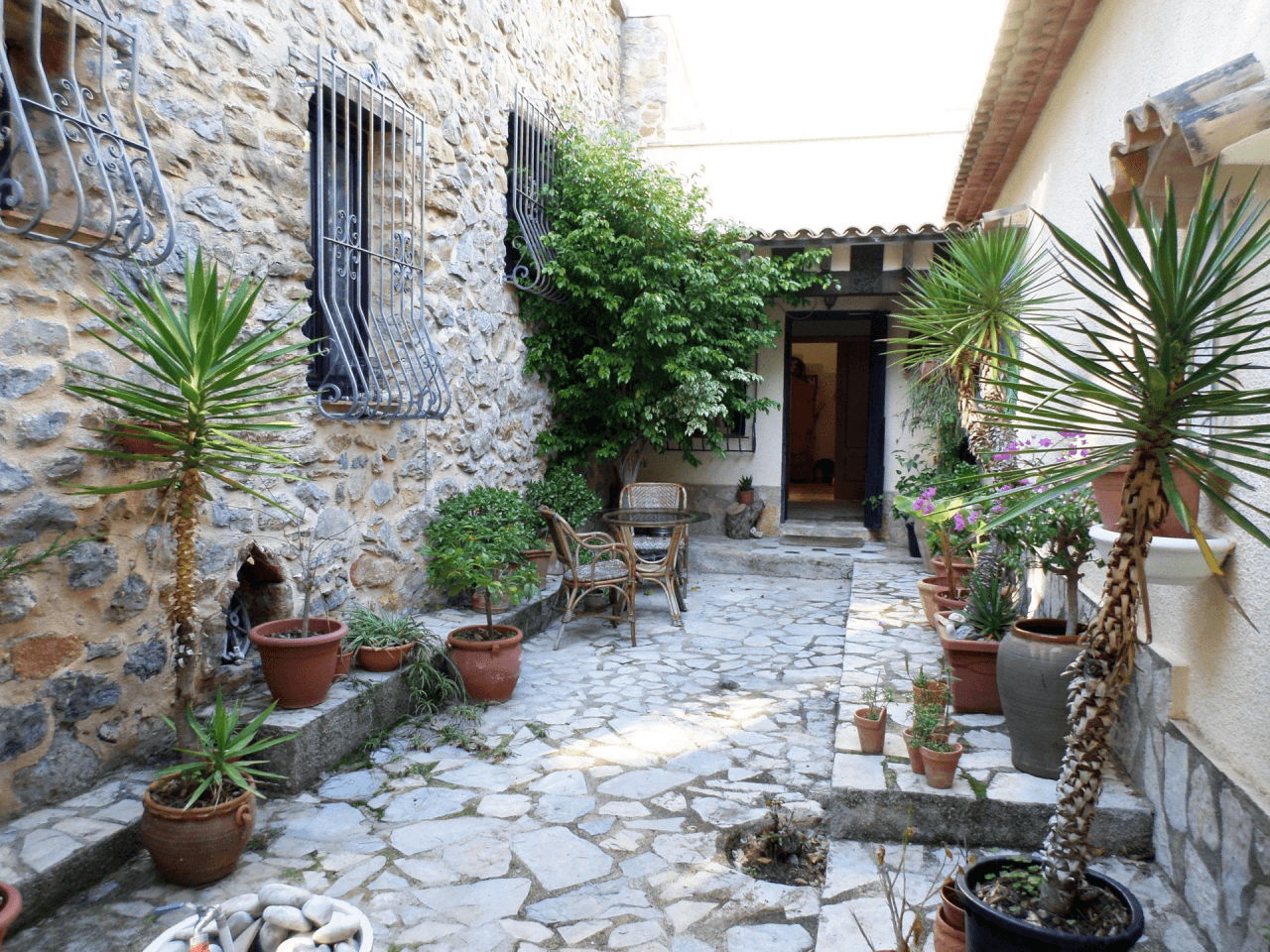 Rustic villa in La Sella