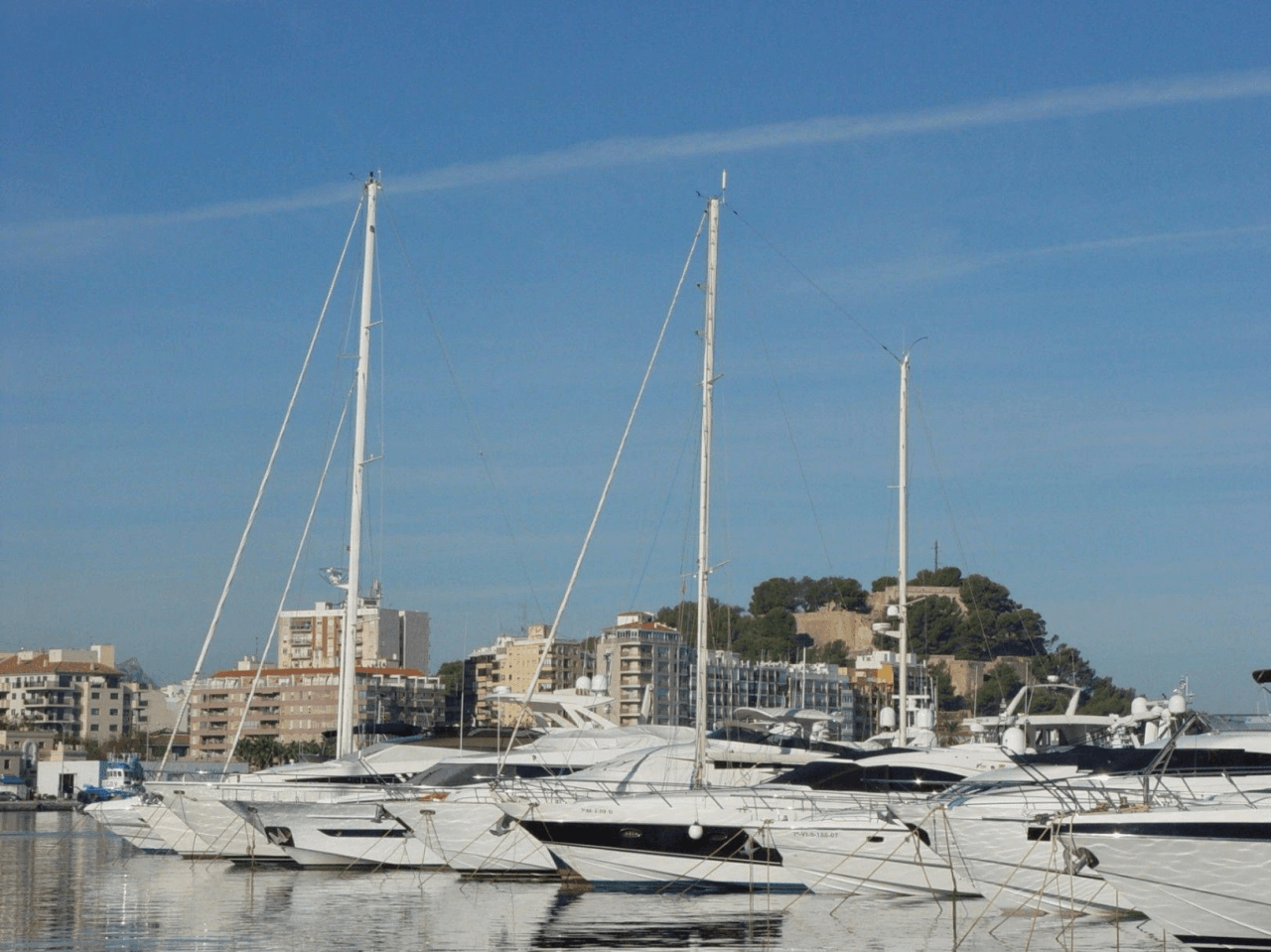 Ático en primera línea, Denia