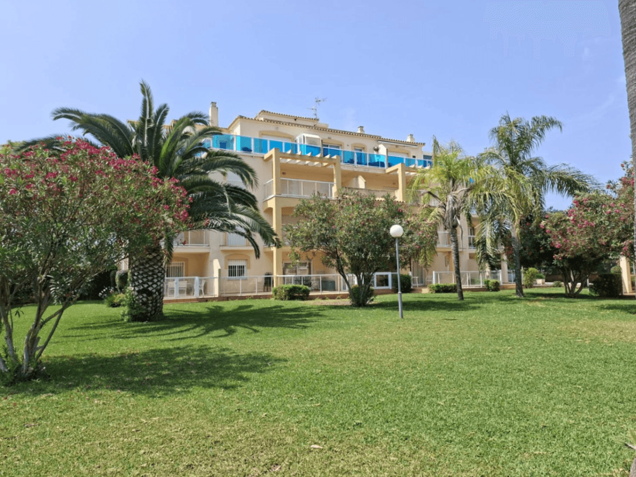 Apartment on the beach in Denia