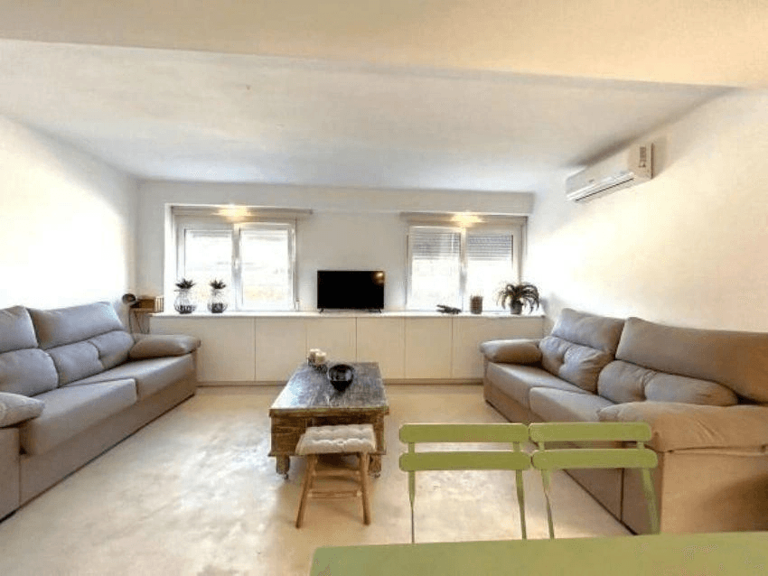BEACHFRONT LOFT IN DENIA