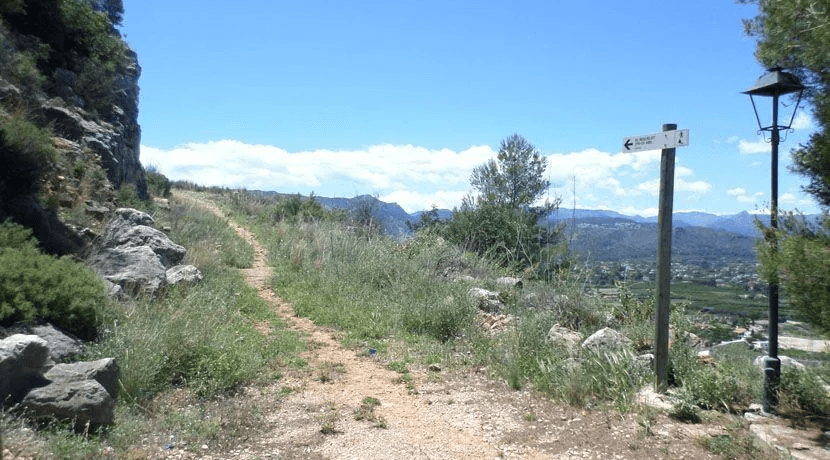 Plot in La Sella to build