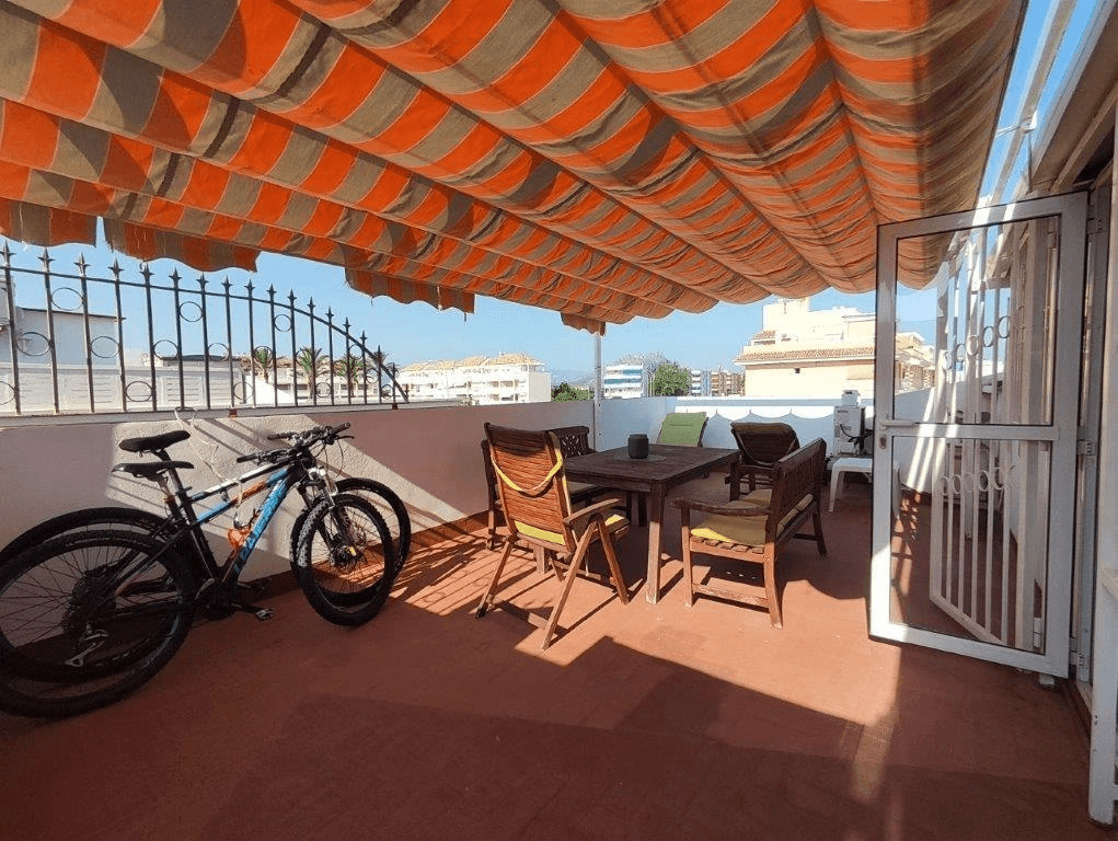 APARTMENT ON THE BEACH - DENIA
