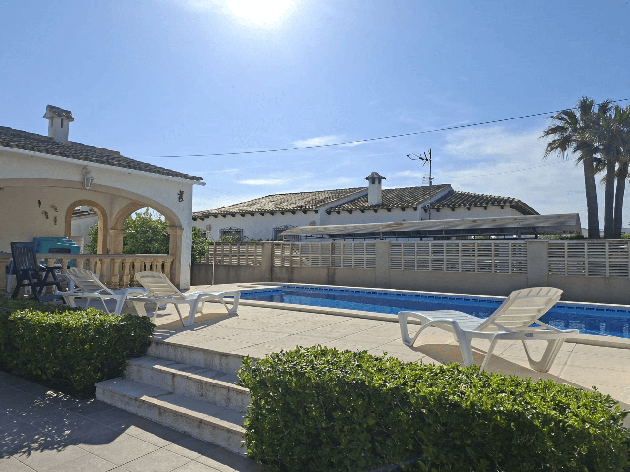 Beach villa with private pool in Oliva