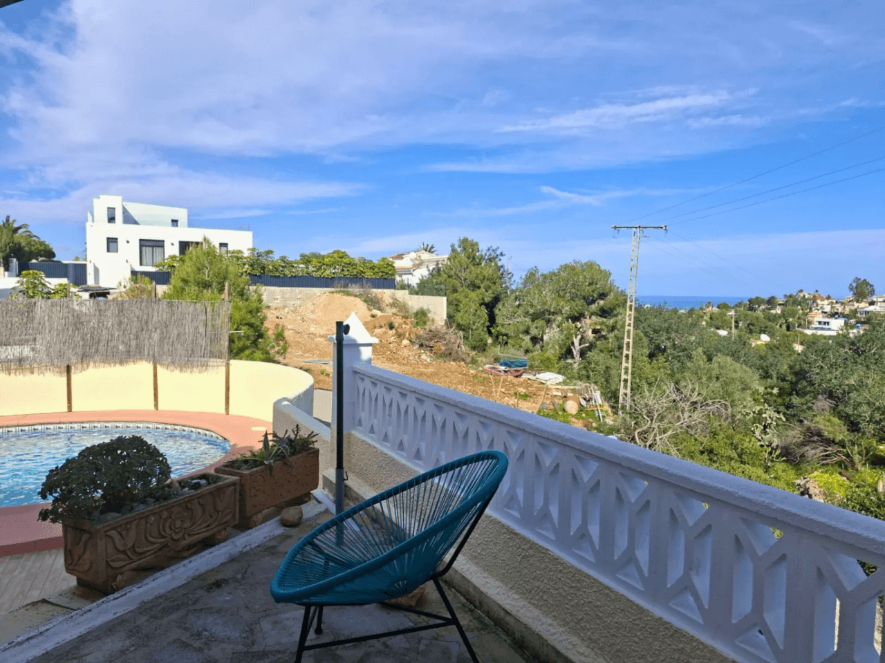 Chalet with sea views in the mountains of Denia