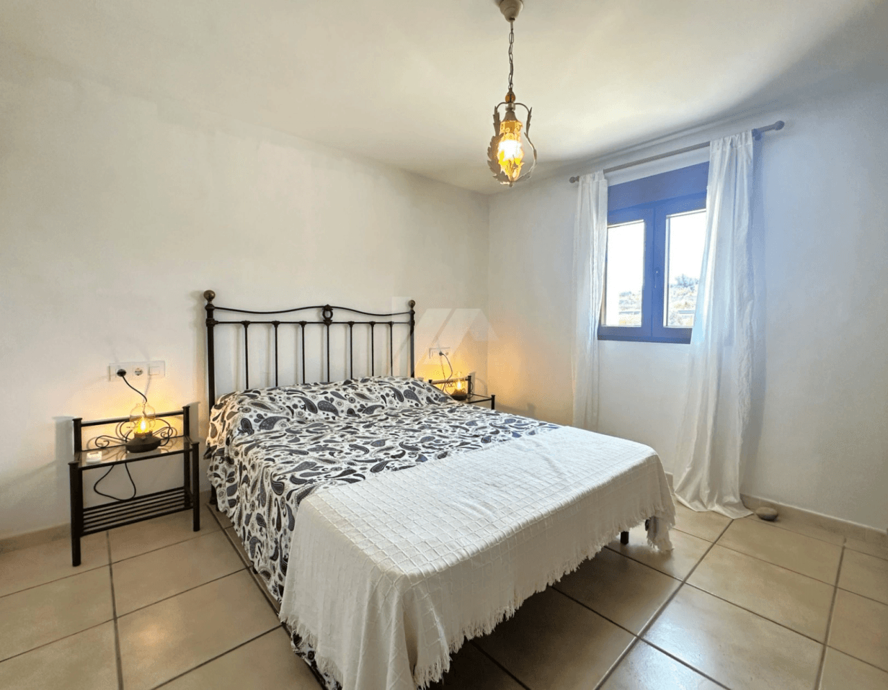Mediterranean-style villa for sale in Teulada-Moraira, Costa Blanca.