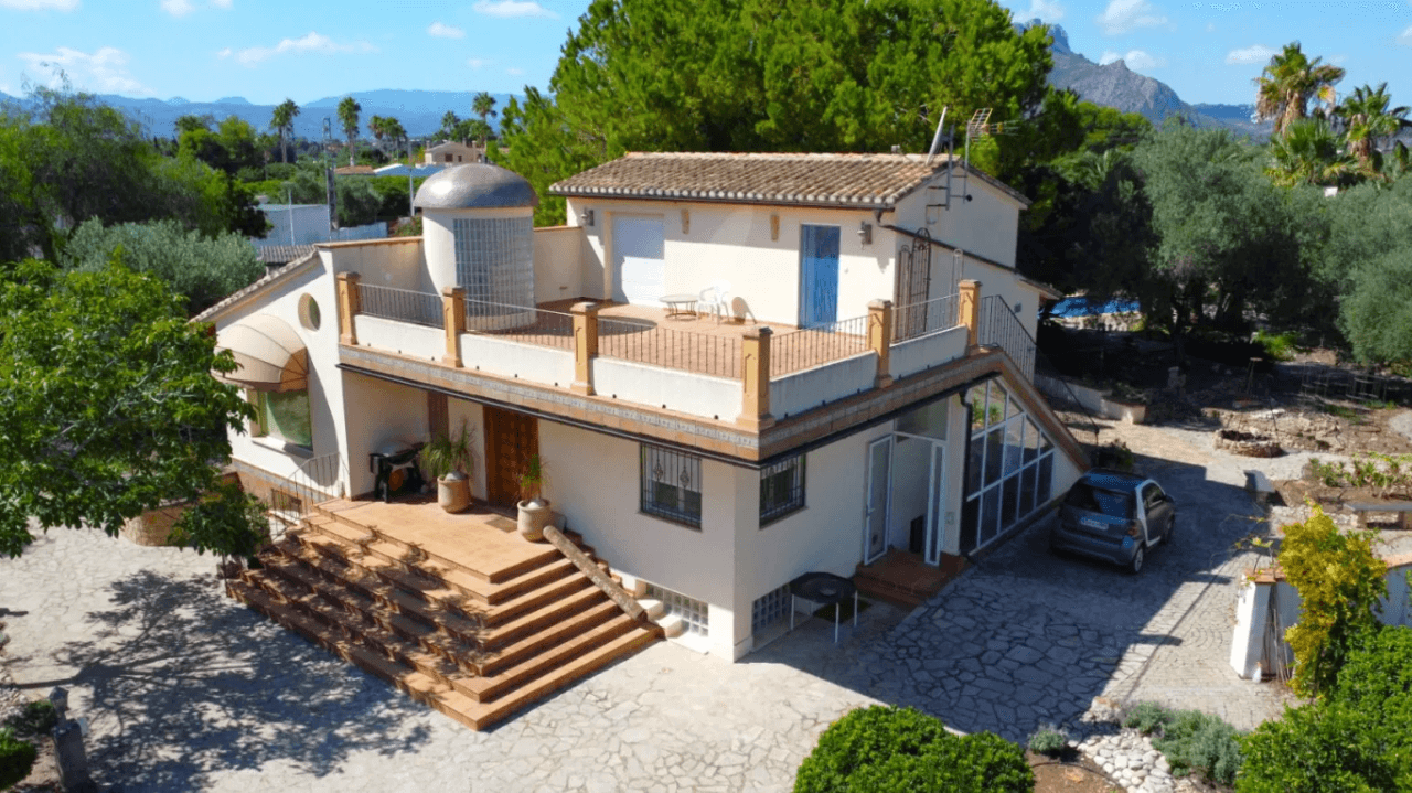 Finca con 4/6 dormitorios, piscina, Els Poblets