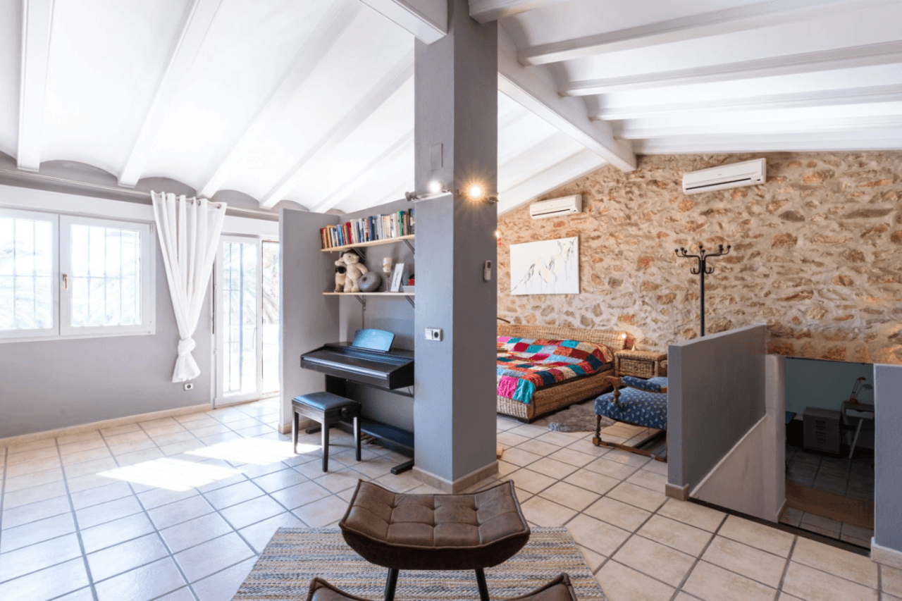 Charming 4-Bedroom Farmhouse for Sale in Teulada
