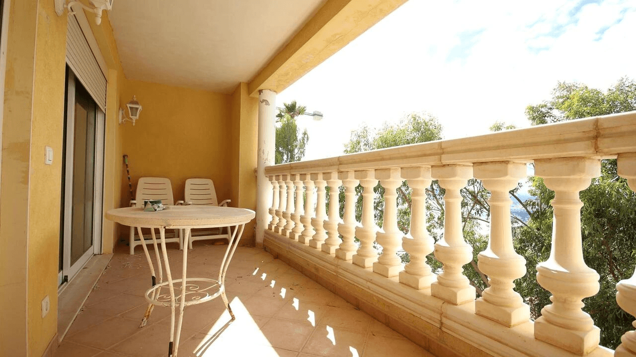 Villa for sale in Altea