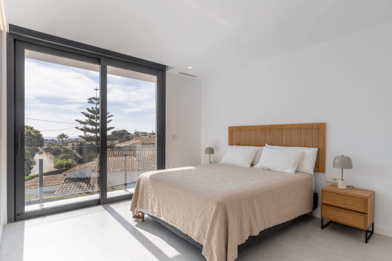 Beautiful new build villa with sea views in Benissa just 2 minutes from the beach