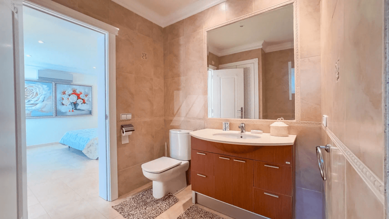 Luxury villa for sale in Moraira with sea views.