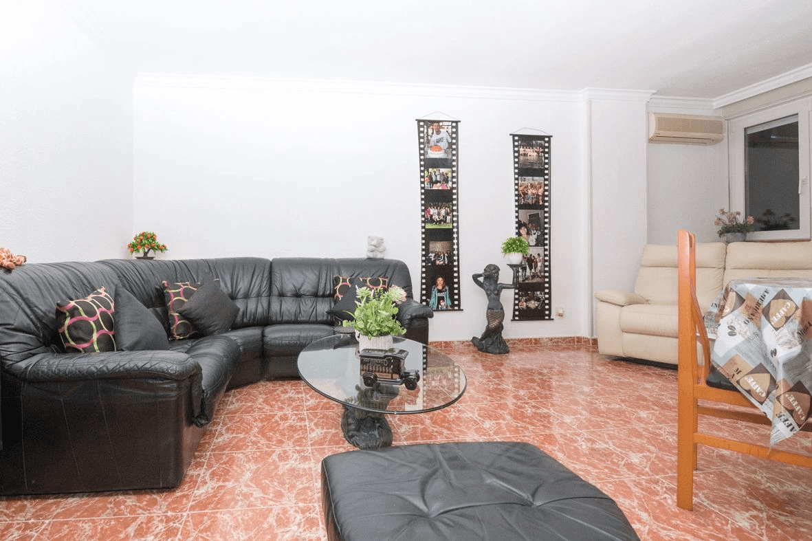 Piso de gran tamaño en venta.