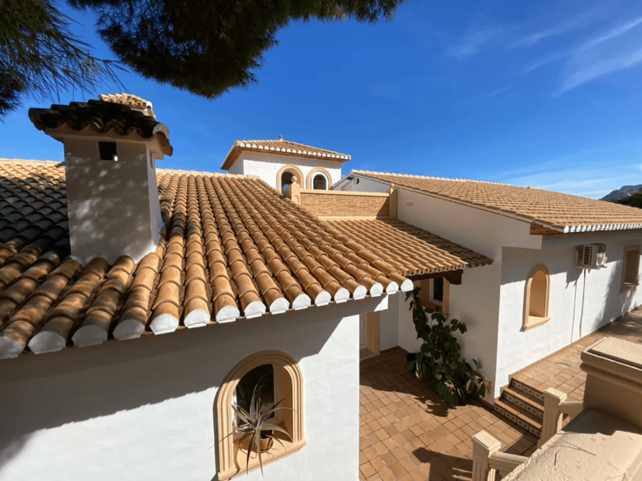 VILLA FOR SALE IN LA SELLA