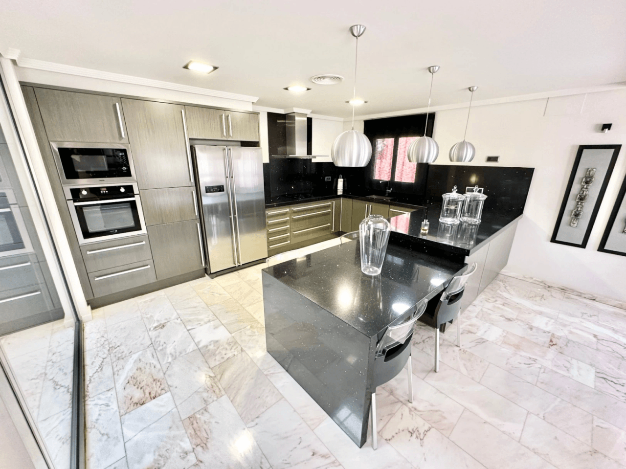 Town house for sale in Pego