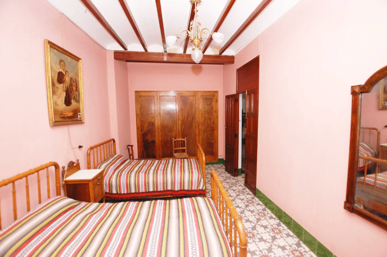 Town house for sale in Pego