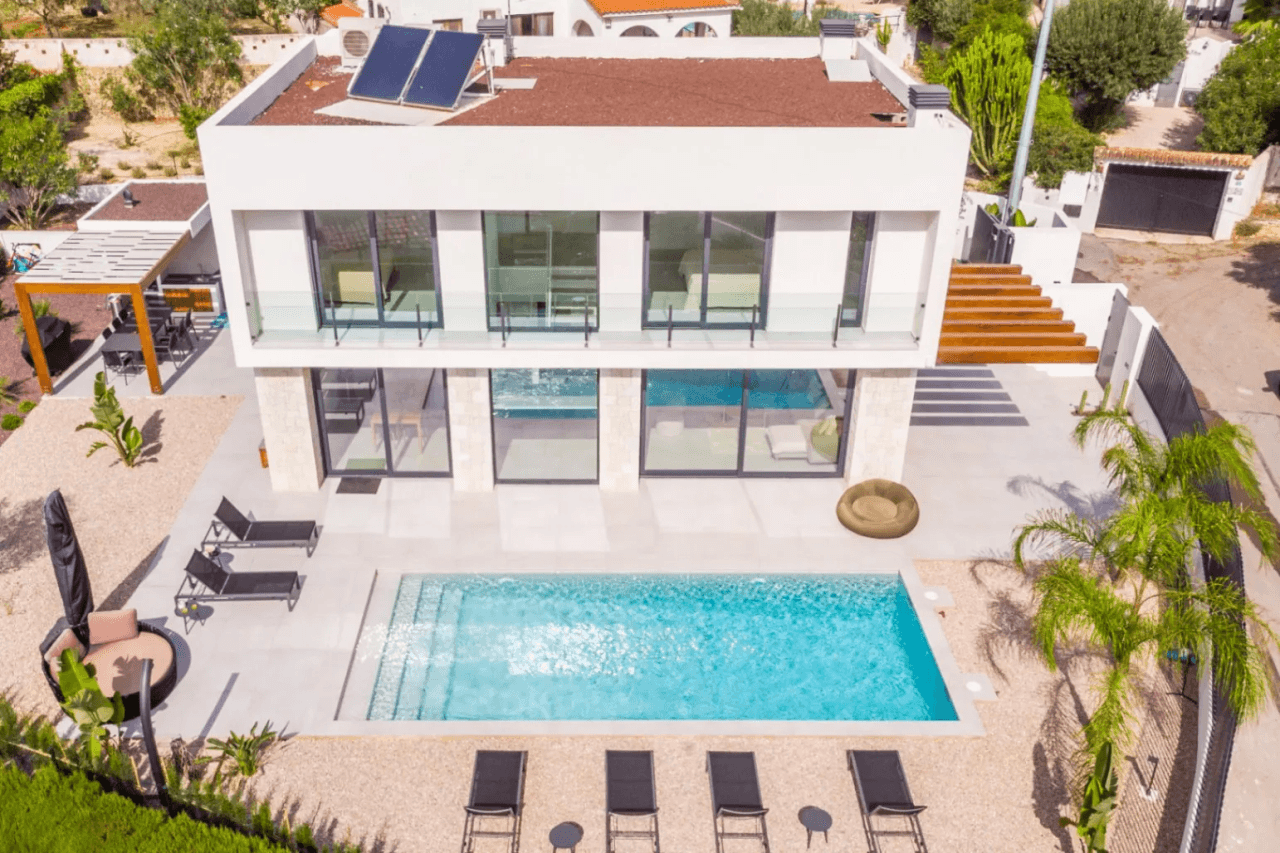 Beautiful new build villa with sea views in Benissa just 2 minutes from the beach