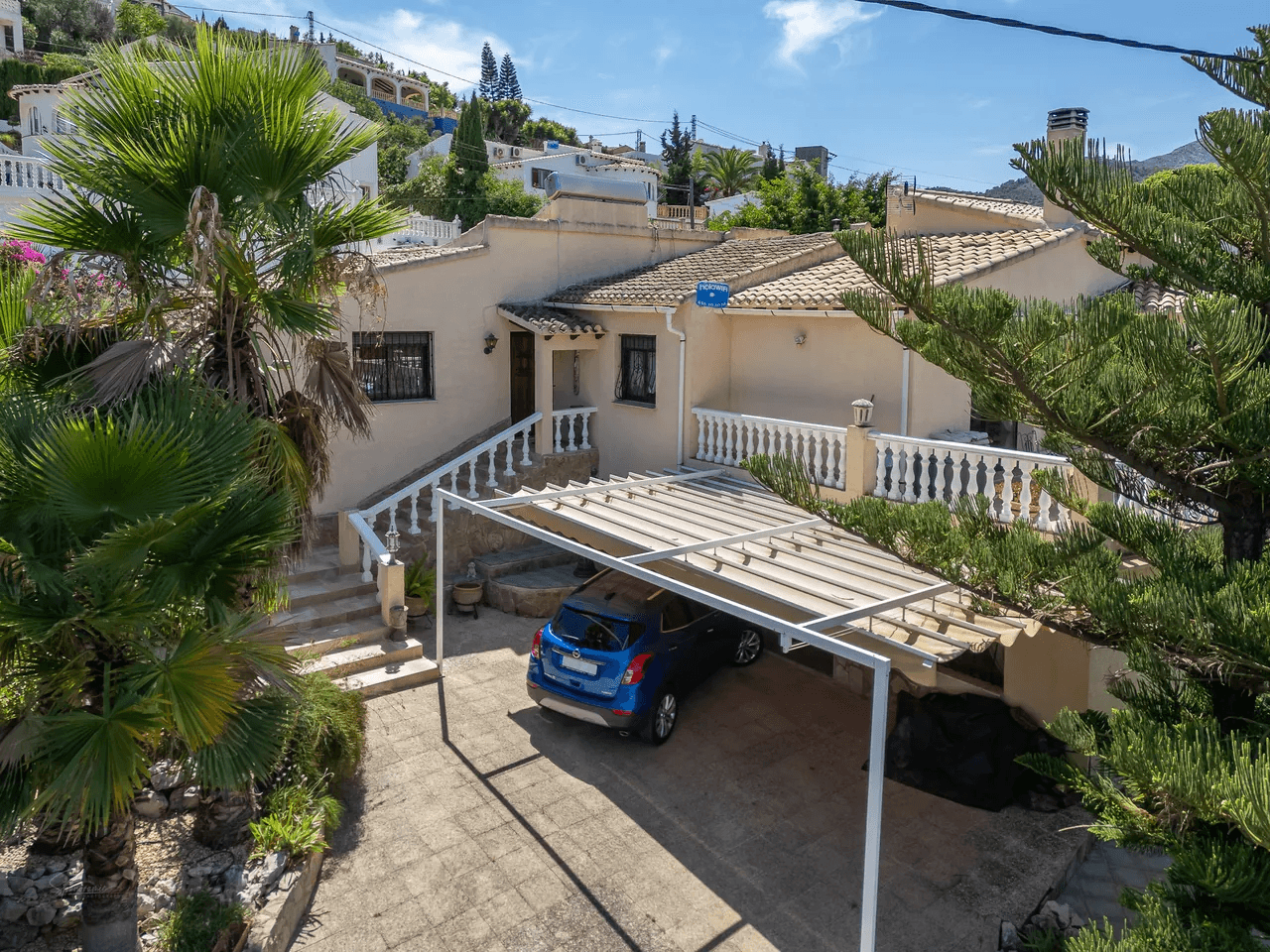 Villa for sale in Orba