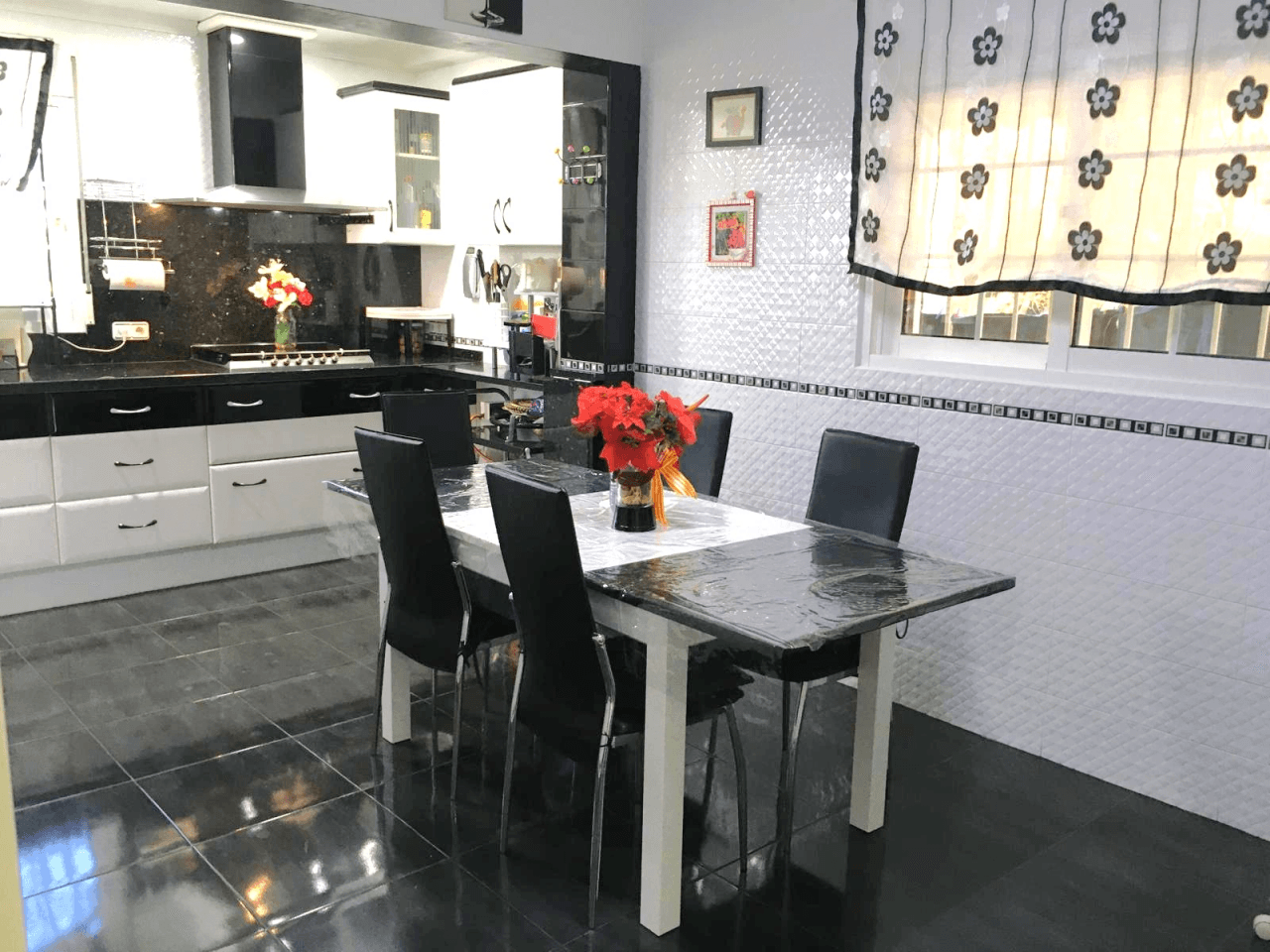 RUSTIC CHALET 400MTS FROM BEACH - DENIA