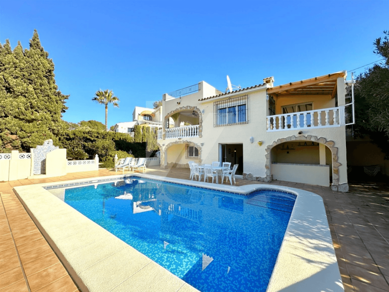 Villa à vendre à Benissa, à distance de marche de la plage de Baladrar.
