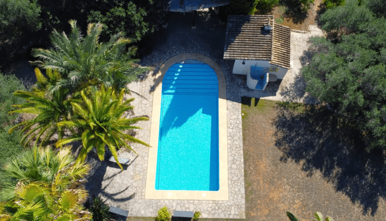 Country Villa with 4/6 bedrooms, pool, Els Poblets