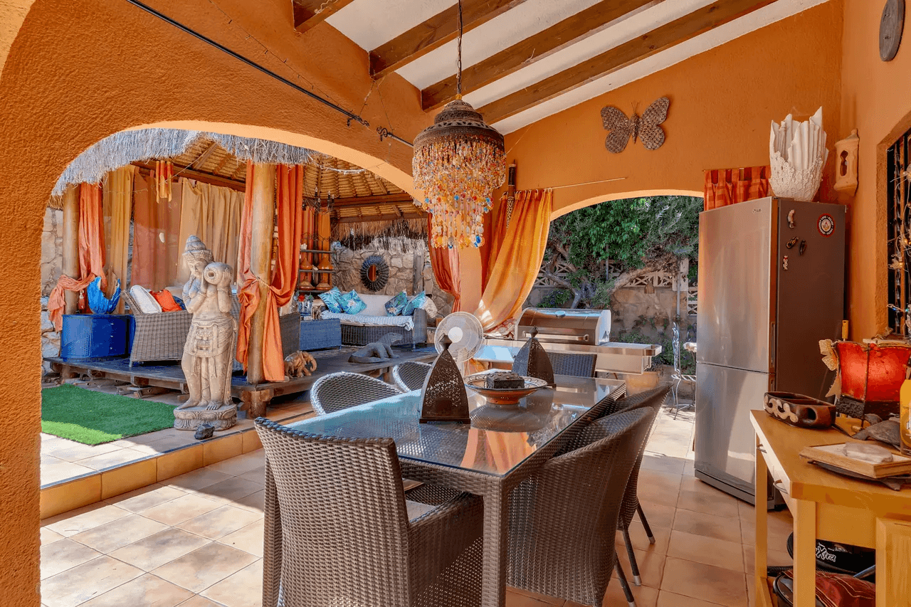 Villa for sale in Orba
