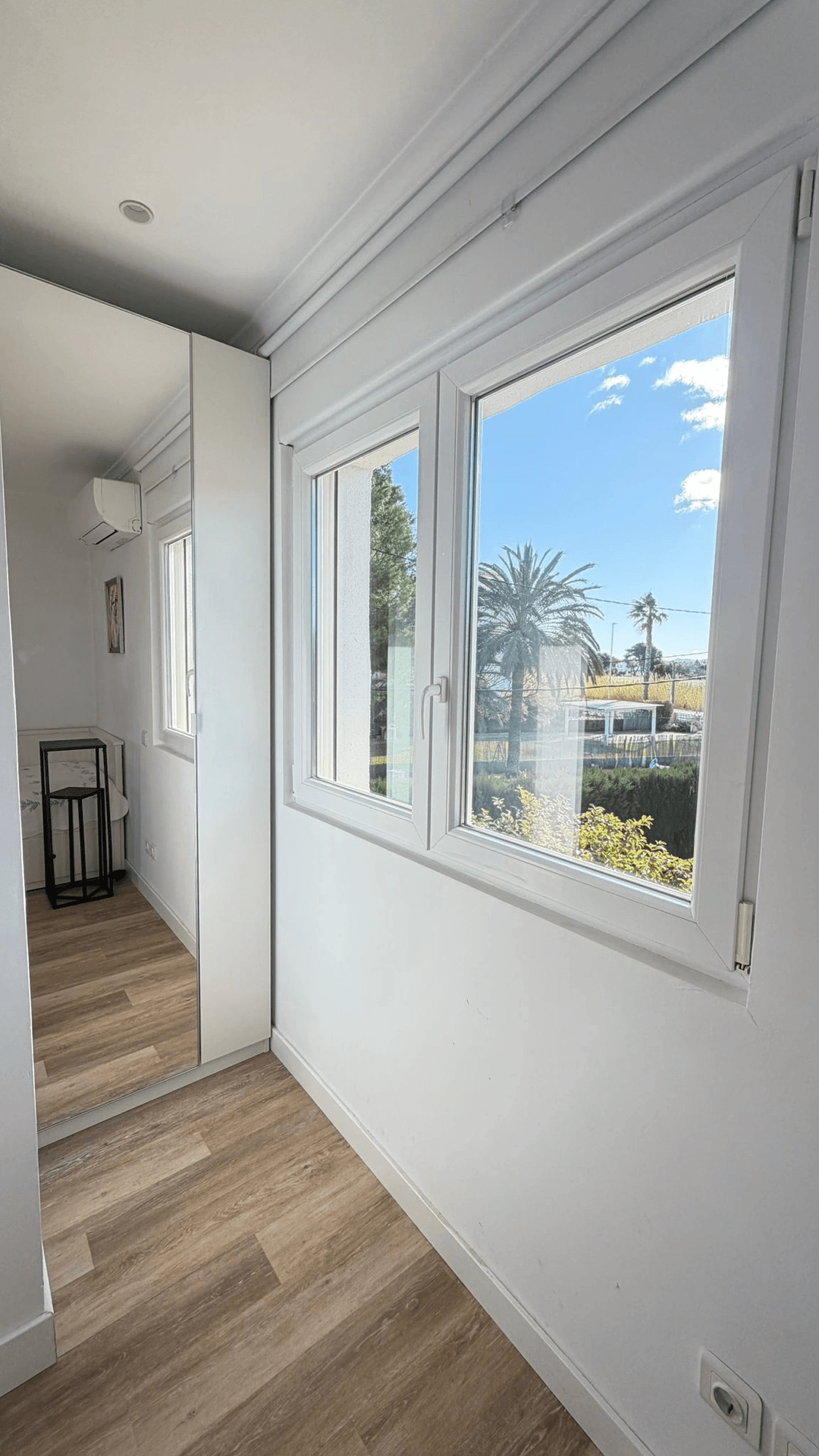 Detached chalet on Almadrava beach, in Dénia.