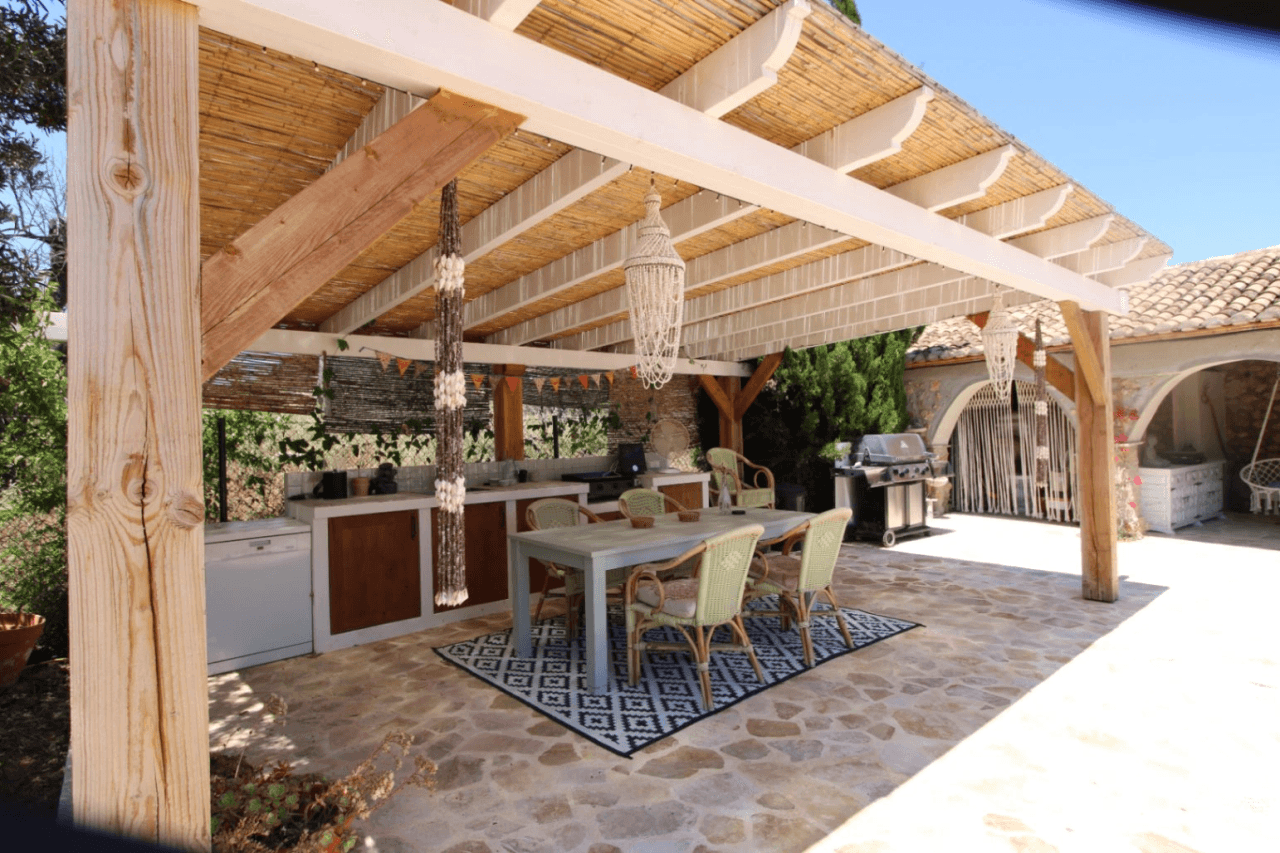 Spectacular style finca villa for sale in Alcalali