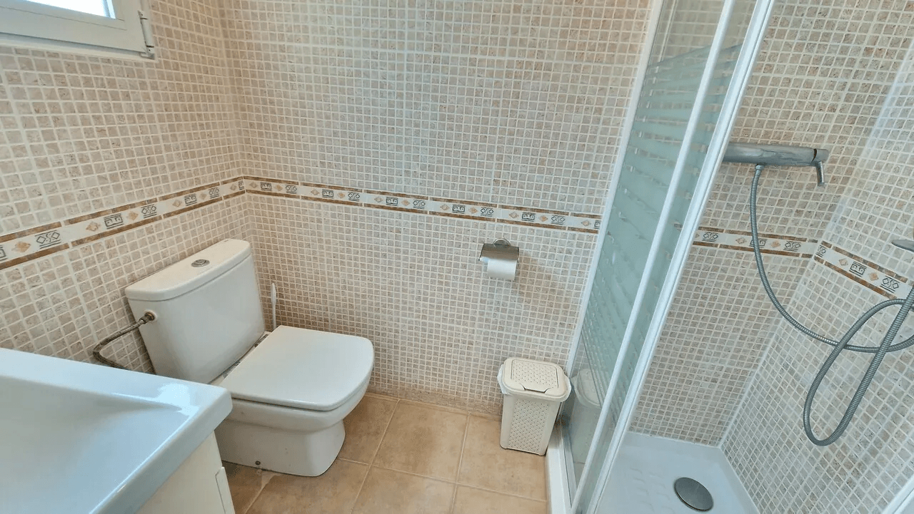 Villa for sale in Adsubia