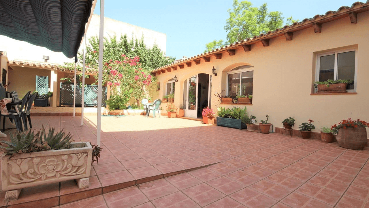 Villa à la vente à Parcent