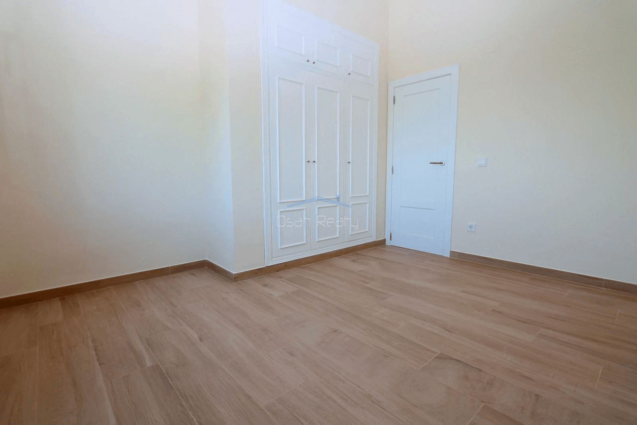 Chalet in Sale in Pedreguer