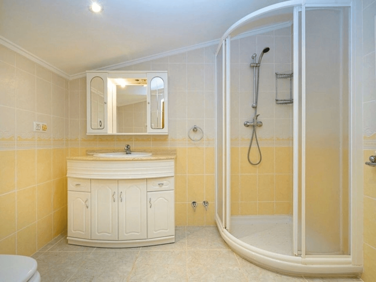 Villa for sale in Jalon