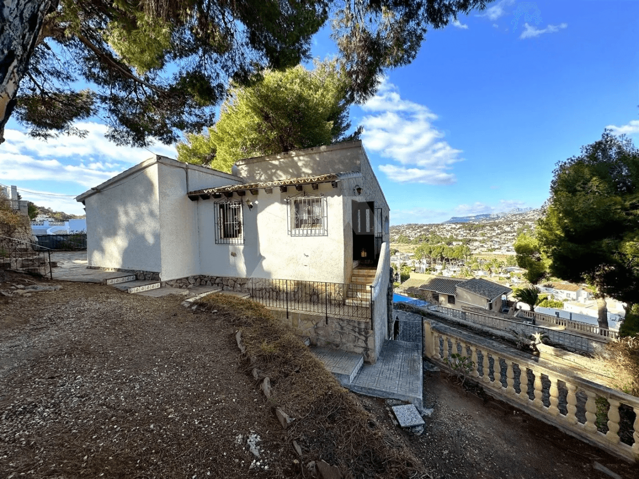 Villa à vendre avec vue sur la mer à Paichi, Moraira.