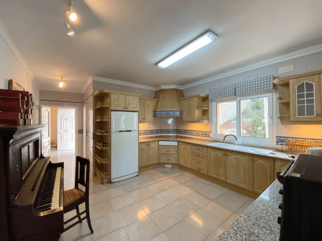 VILLA FOR SALE IN LA SELLA