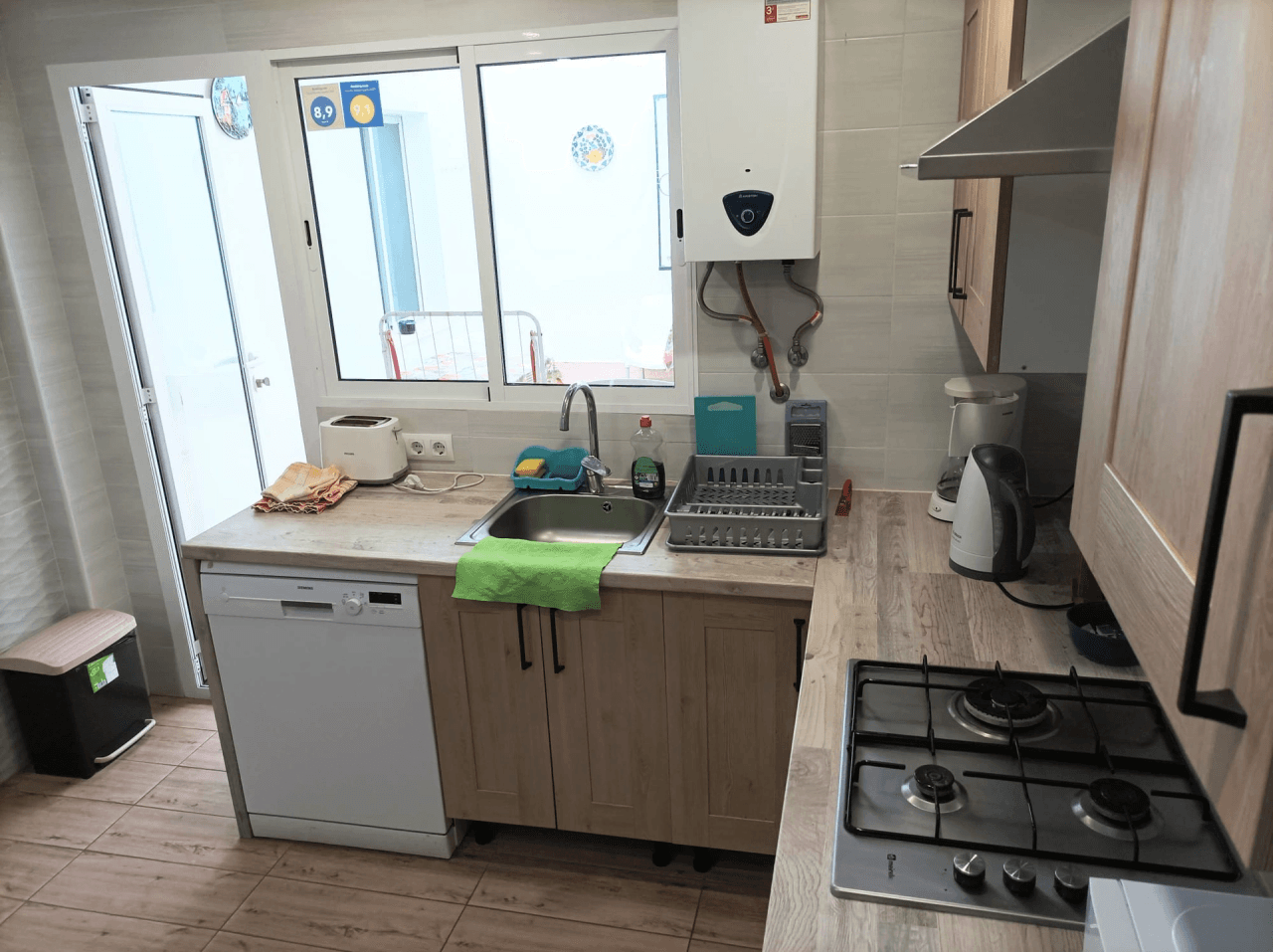 SPACIOUS DOWNTOWN APARTMENT NEAR PUERTO DÉNIA