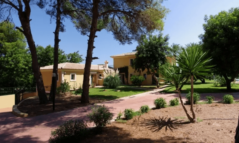 Villa for sale in Dénia
