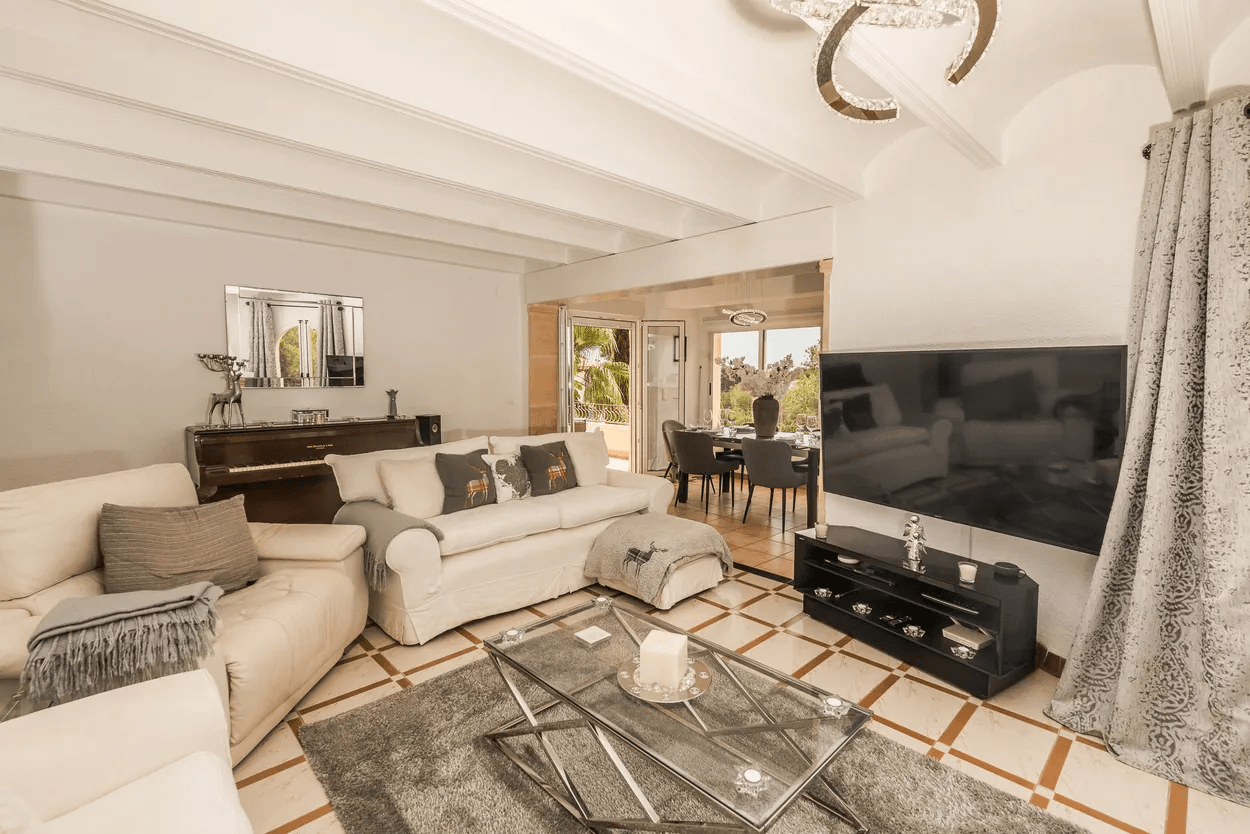 Villa for sale in Javea