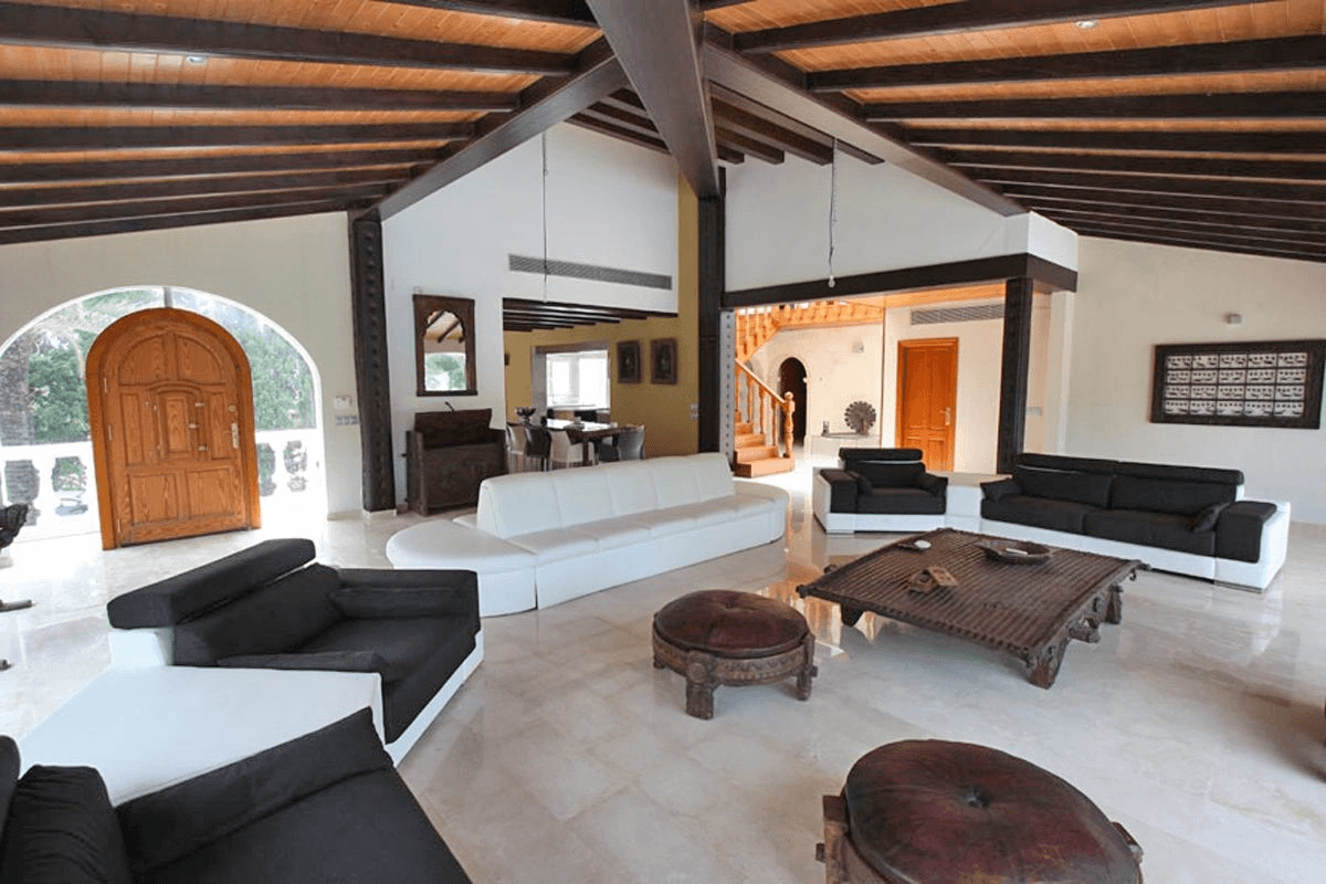 Spectacular villa for sale in Javea close to the Arenal beach