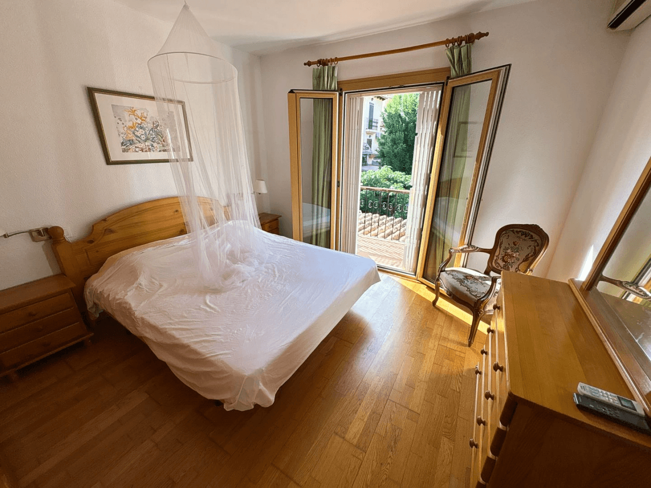 Duplex townhouse just a step away from the city of Dénia.