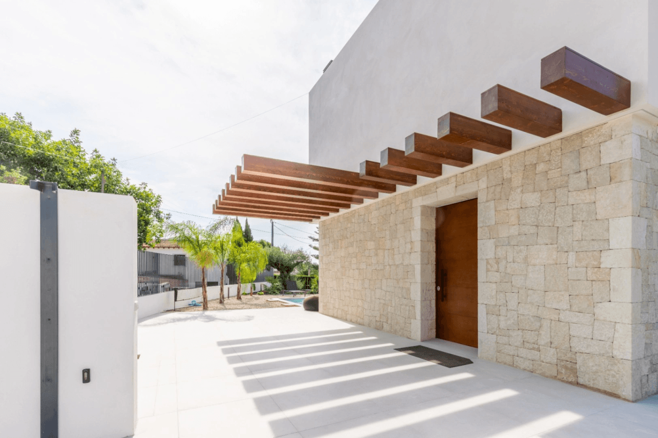 Beautiful new build villa with sea views in Benissa just 2 minutes from the beach