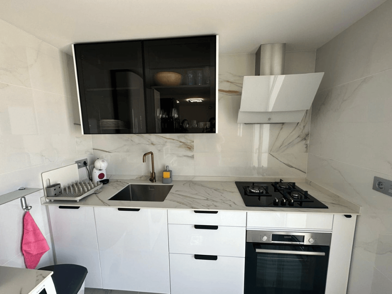 Renovated 2-bedroom apartment in the center of Denia
