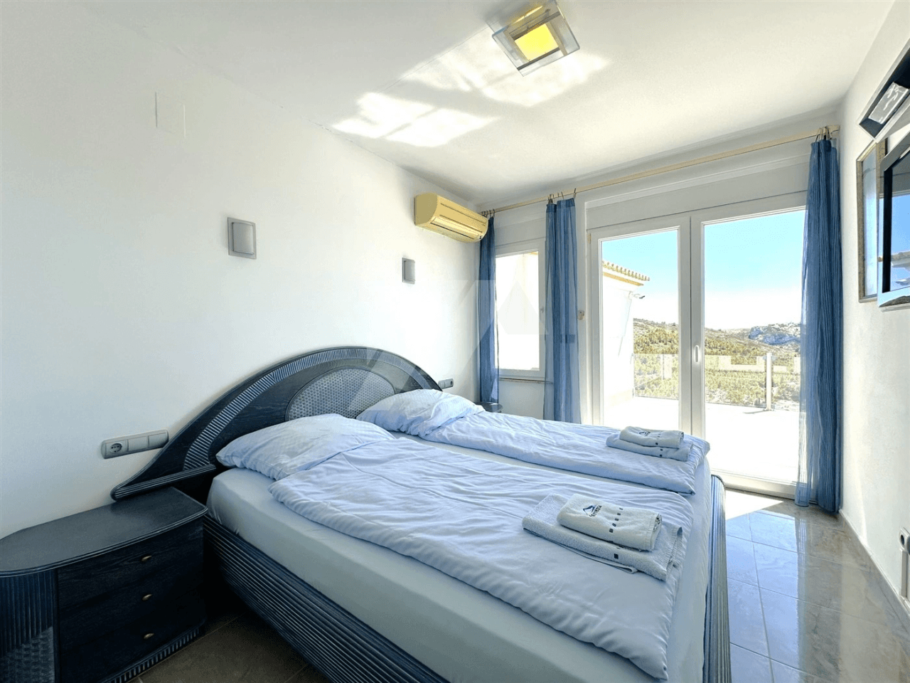 Panoramic sea view villa for sale in Moraira, Costa Blanca.