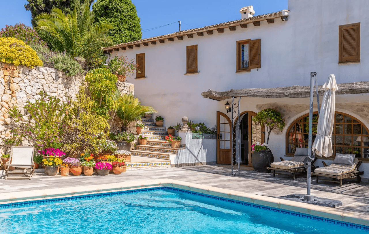 Last Rustic Finca available for sale with sea views in Teulada