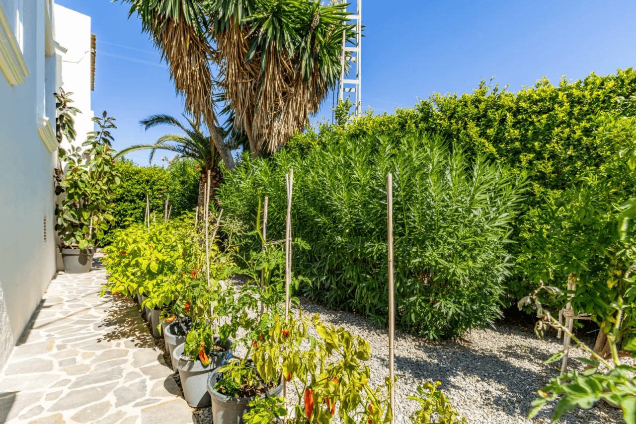 Mediterranean style villa just 300 meters from the sea in Baladrar, Benissa.