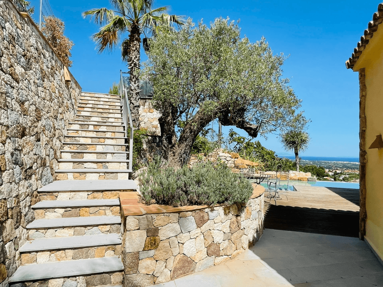 Denia. Luxury villa with wonderful sea views, for sale