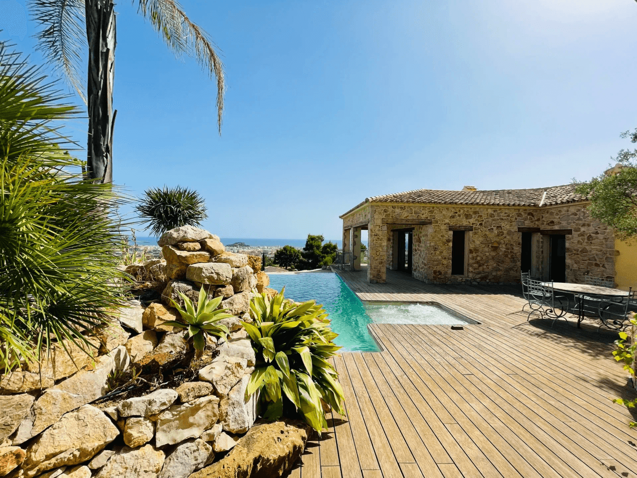 Denia. Luxury villa with wonderful sea views, for sale
