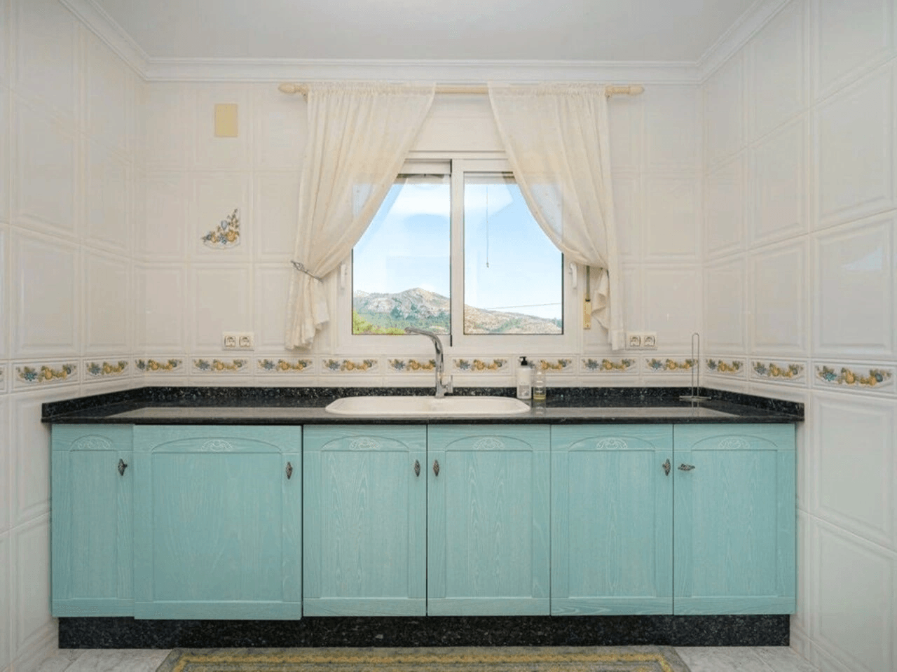 Villa for sale in Jalon