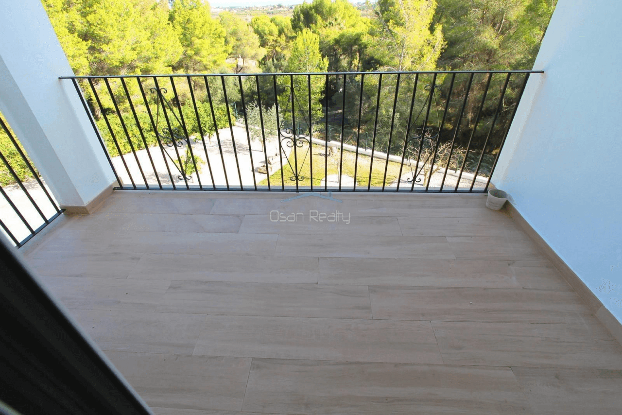Chalet in Sale in Pedreguer